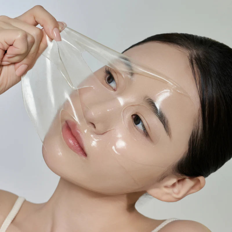 Biodance Radiant Vita Niacinamide Deep Mask, showcasing the black sheet mask with nourishing ingredients for glowing skin