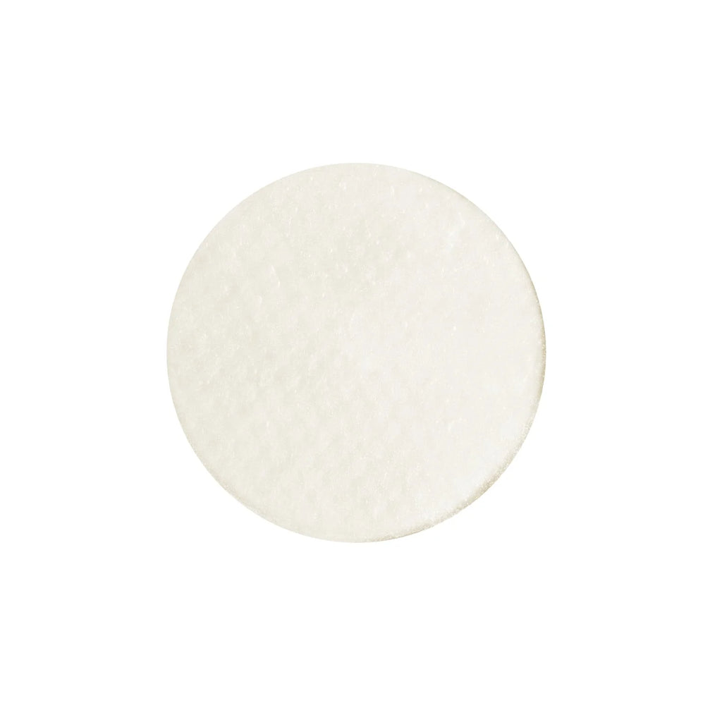 Biodance Vita Niacinamide Gel Toner Pads in a container with 60 pads, showing the product's packaging and product details.