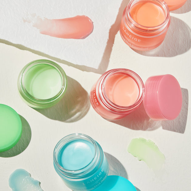 Laneige Lip Sleeping Mask with Vitamin C and grapefruit flavor, hydrating night treatment for soft, smooth lips.